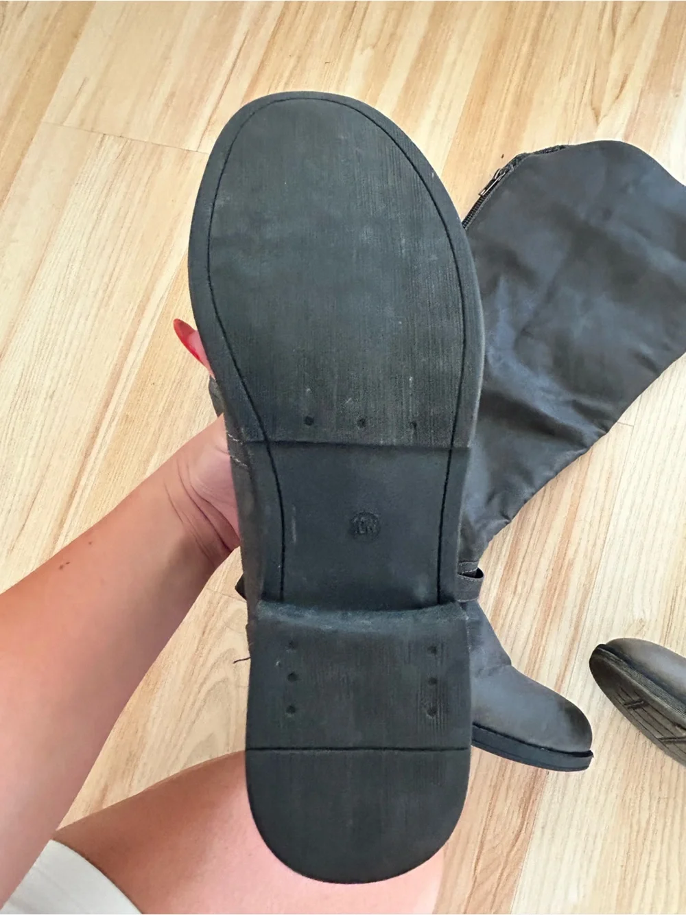 Set of 2!🩶👢 women’s boots